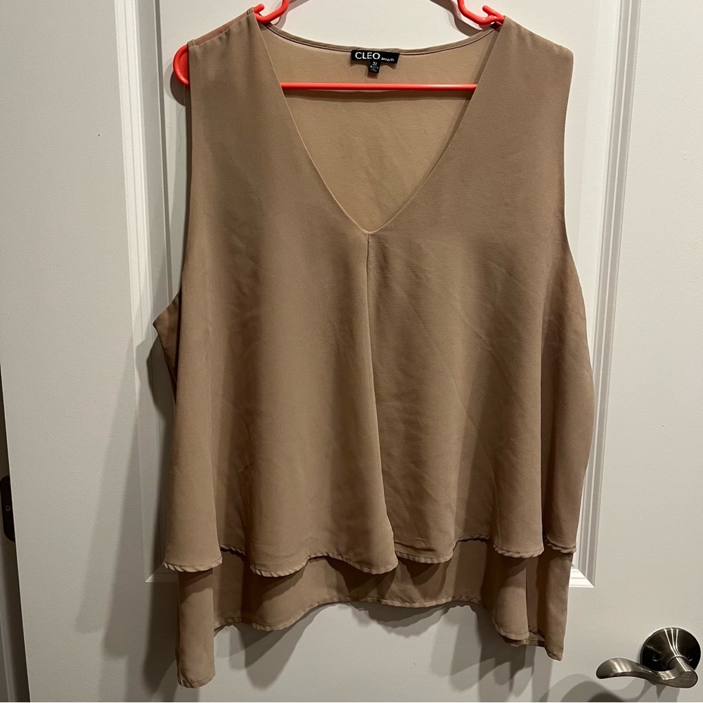 Cleo Sleeveless Layered Top Blouse Women’s Size 3X Tan Semi Sheer.